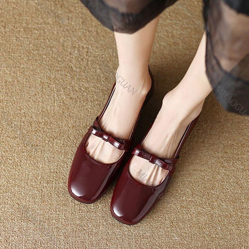 Fashion French Retro Low Heel Thick Bow Mary Jane Shoes Women 2025 Spring and Autumn New Patent Leather Shallow Mouth Pumps Single Shoes