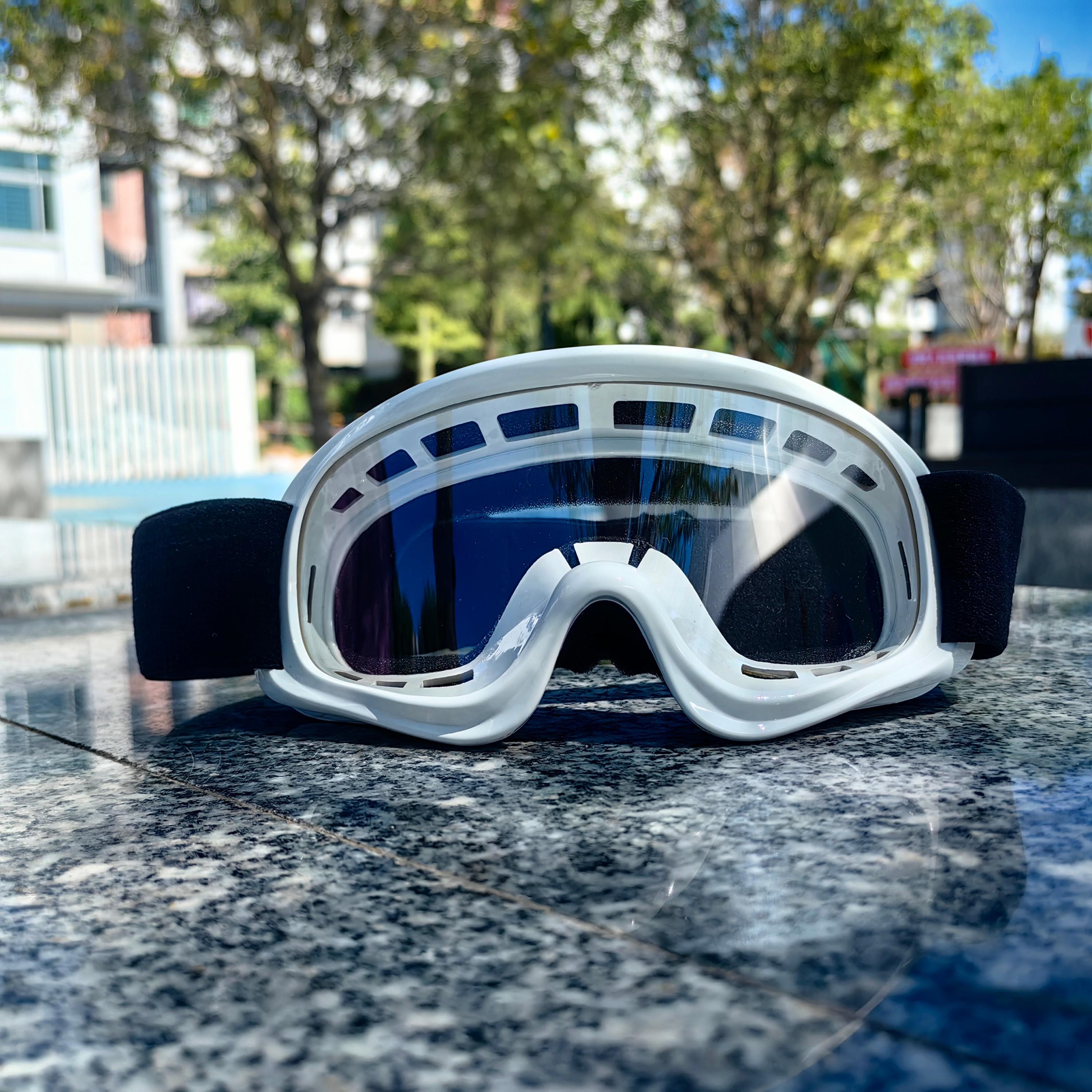 Kids Goggles Special for Cycling, Skateboarding & Skiing,Anti-Fall, Anti-Fog & UV Protection, Sports Safety Glasses for Toddlers белый
