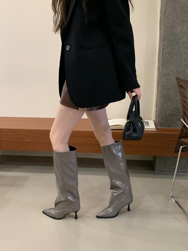 Feeling! Grey Patent Leather Pointed-tipped Pleated Boots Female Spice Girl Style Fine-heeled High-heeled But Knee-high-heeled Knight Boots
