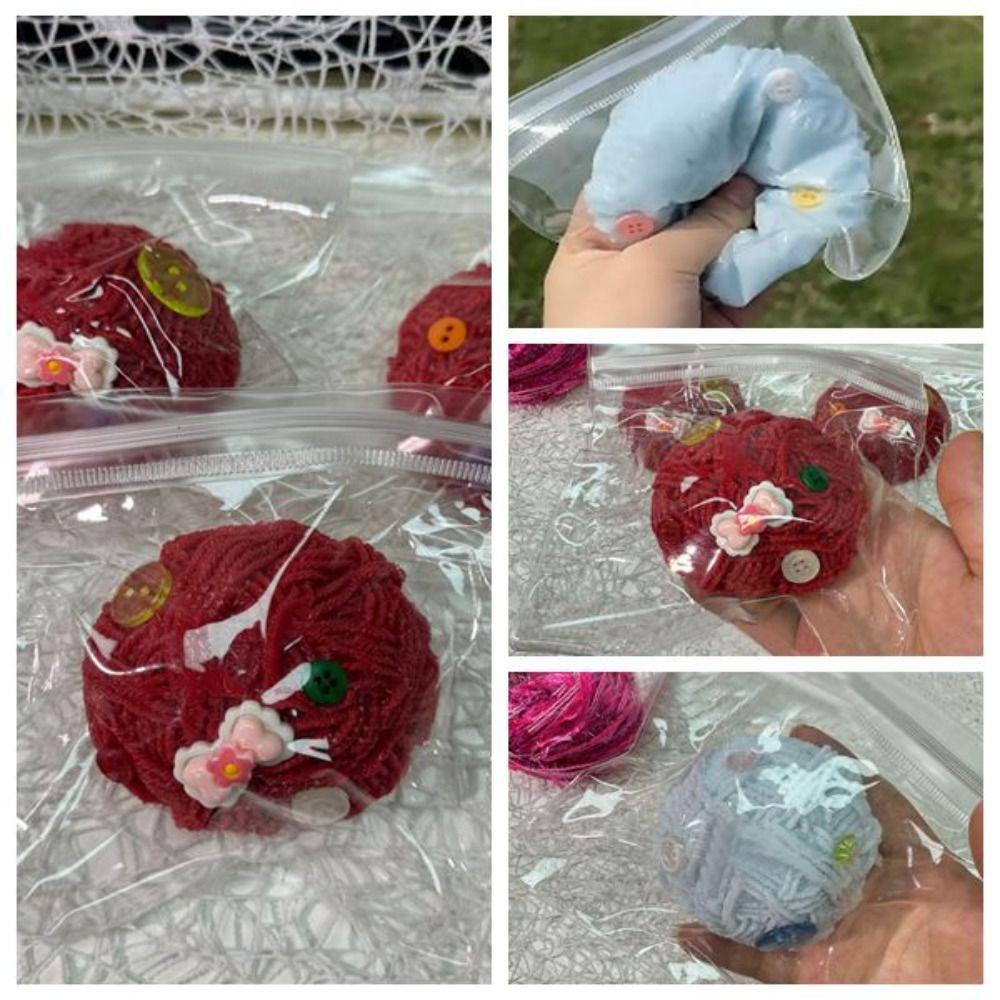 

Relieving Stress Squeeze Toy Yarn Ball Pattern Decompressing Toy Home Office Decor червоний