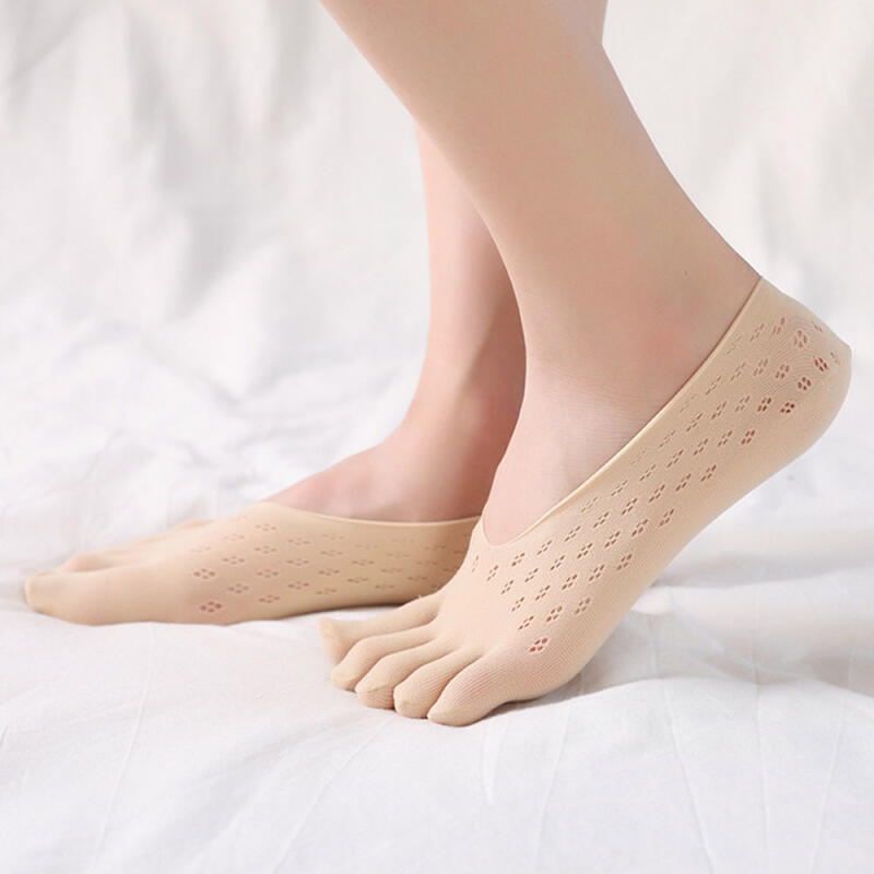 Velvet mesh toe socks