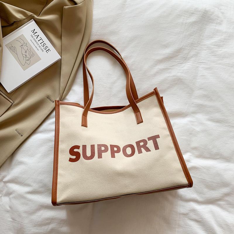 Женская сумка-тоут из холста с надписью — фото 6