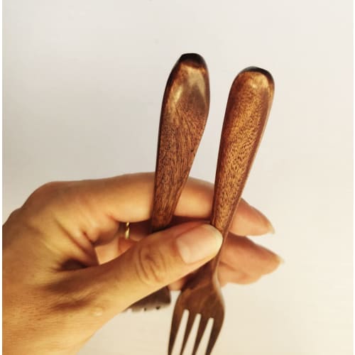 KXLCGYK Set of 2 Lightweight Wooden Forks, 18.8cm, Lacquered, Dinner/Pasta Forks, Wood Grain Finish, Wooden Cutlery