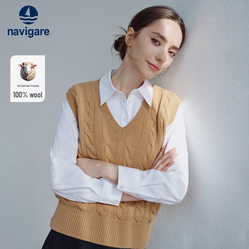 Navigare Women's 100% Wool V-Neck Sleeveless Sweater Vest