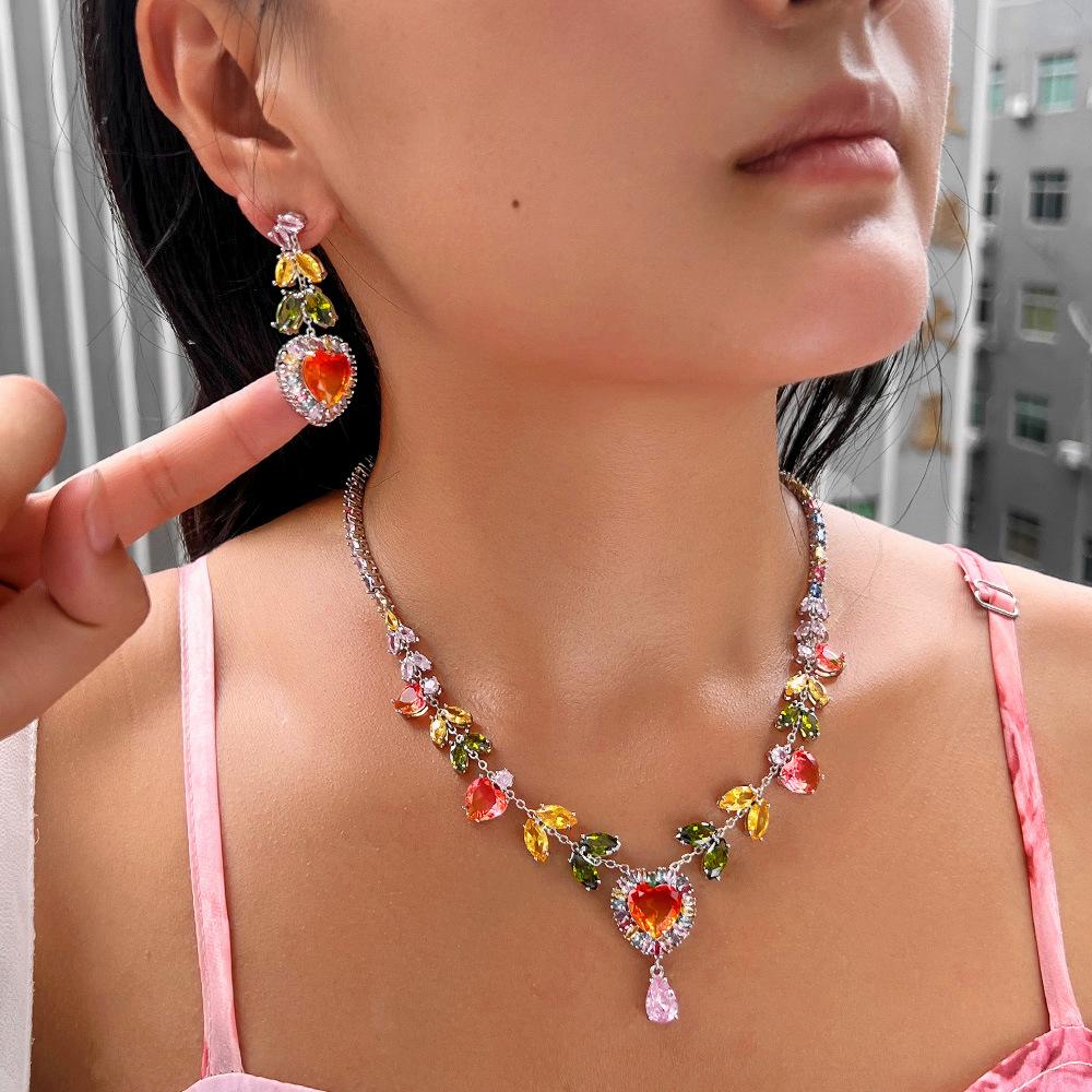 Trendy Rainbow Luxury Necklace Earrings Set Color Zircon Peach Heart Set Chain Dress Wedding Dress Accessories
