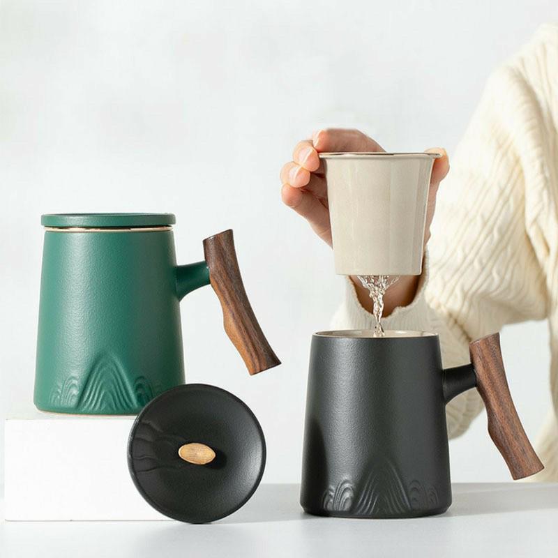 Ceramic Tea Cup with Water Separation, Large Capacity, All-Ceramic Filter, Walnut Wood Handle, Customizable Logo.
