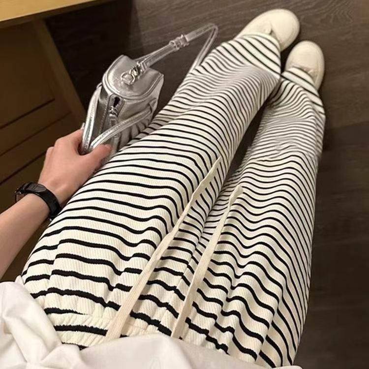 

300 Jin Plus Size Women s Summer Ice Silk Striped Loose Wide-Leg Pants, Slimming Fit, Casual Straight-Leg Design 2XL (135-165)