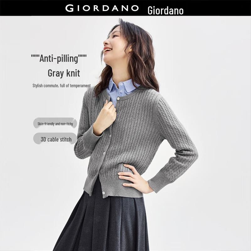 Giordano Women's Anti-Pilling Combed Cotton Round Neck Cable Knit Sweater