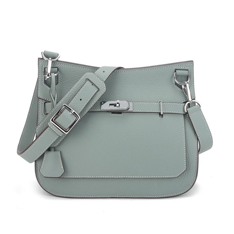 2025 Nová vrchní vrstva hovězí kůže Gypsy taška Kožená módní podpažní taška přes rameno Atmosférická textura Platinum Kai taška