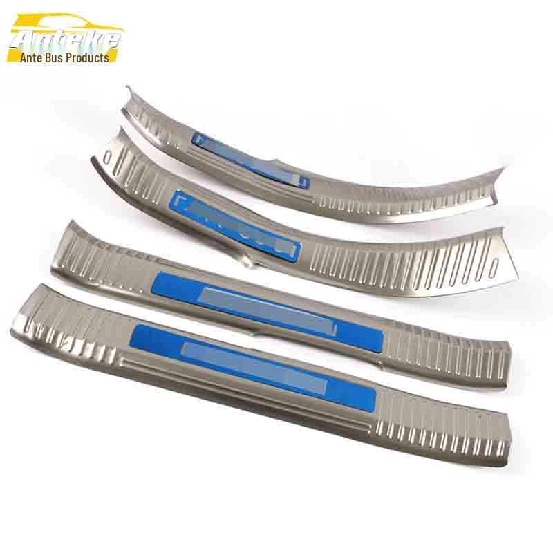 Lynk&Co 01 Stainless Steel Sill Strip & Tailgate Welcome Pedal Trim