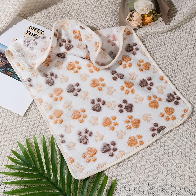 Pet Mats & Blankets: Thick Coral Fleece for Dogs & Cats