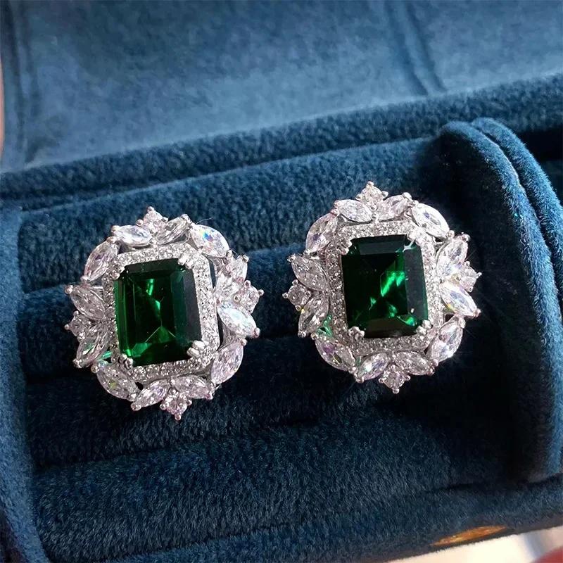 2026 New Style Fashion Green Crystal Pendant Earrings for Women's Engagement Party Accessories with Noble Unique Zircon