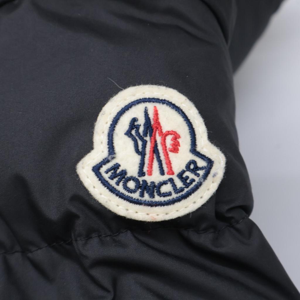 Moncler 24-year-old BROU Down Jacket Jacket 0 blackUsed