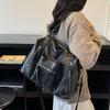 Vintage Large Capacity Bag Commuter Crossbody Bag Women's Shoulder Hand Tote Bag Short Distance Luggage Bag
