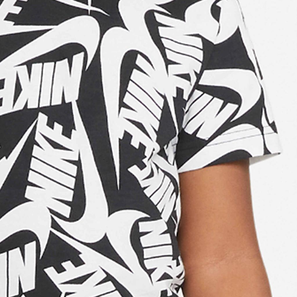 Nike Zestaw T-shirt z krótkim rękawem i spodenki z nadrukiem logo na całej powierzchni Sportswear Okrągły dekolt Zestawy dla dzieci Czarny DM3773-010