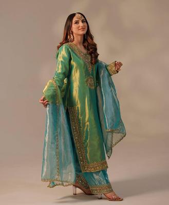 Trajes nacionais – Roupa indiana e paquistanesa