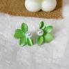 Elegant Zircon Flower and Pearl Stud Earrings - High-End Niche Design