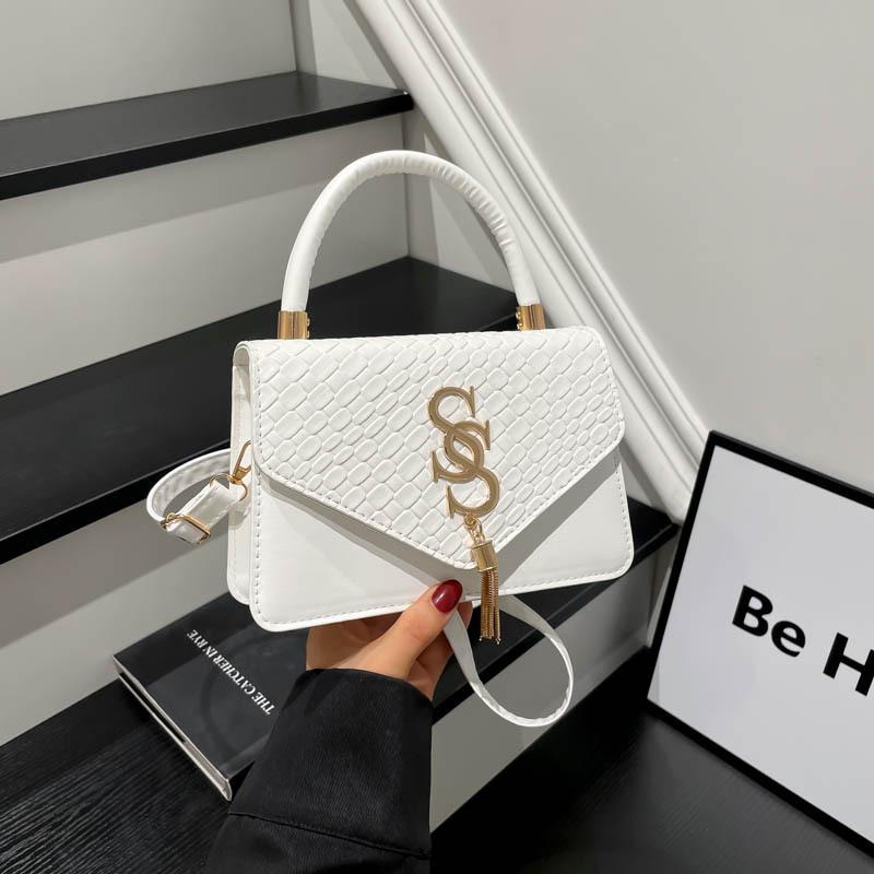 Splicing Personalized Trend Commuter Messenger Bag Women's New Fashion Simple Shoulder Personalized Small Square Bag