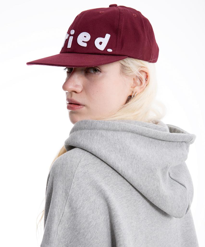 Peulaideihasdogeu Fried Cap Burgundy