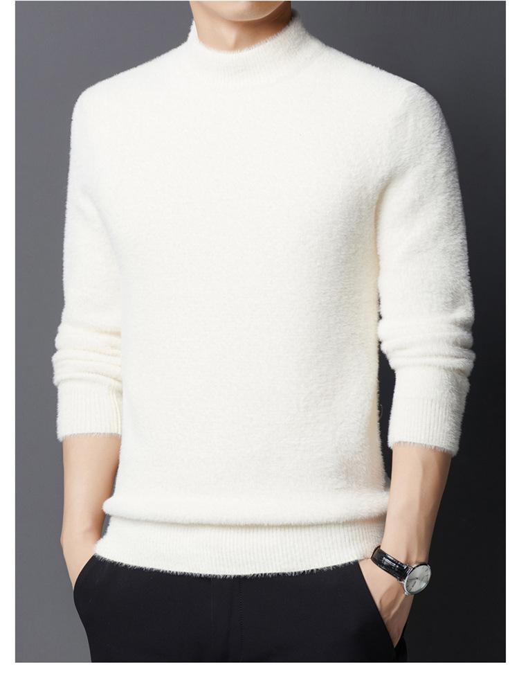 Men's Thick Chenille Velvet Turtleneck Sweater with Golden Carving