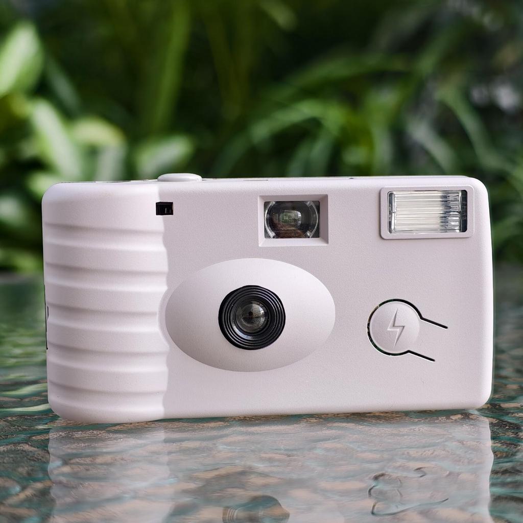 17-Pack 35mm Disposable Cameras: Capture Memories with Custom Patterns