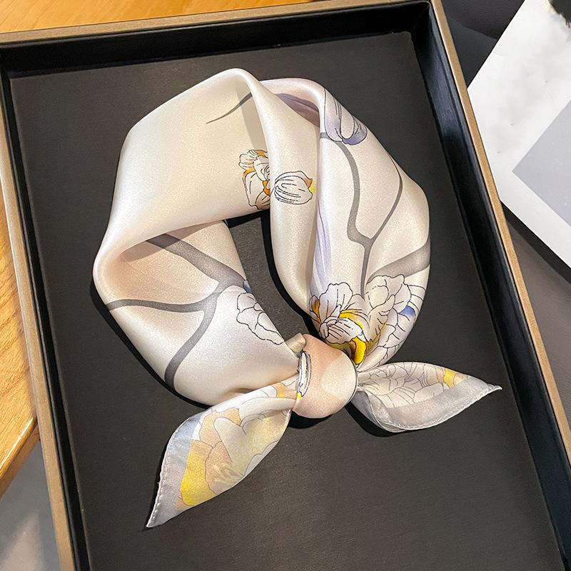 

Шелковый шарф Квадратный атласный платок для женщин 53x53cm