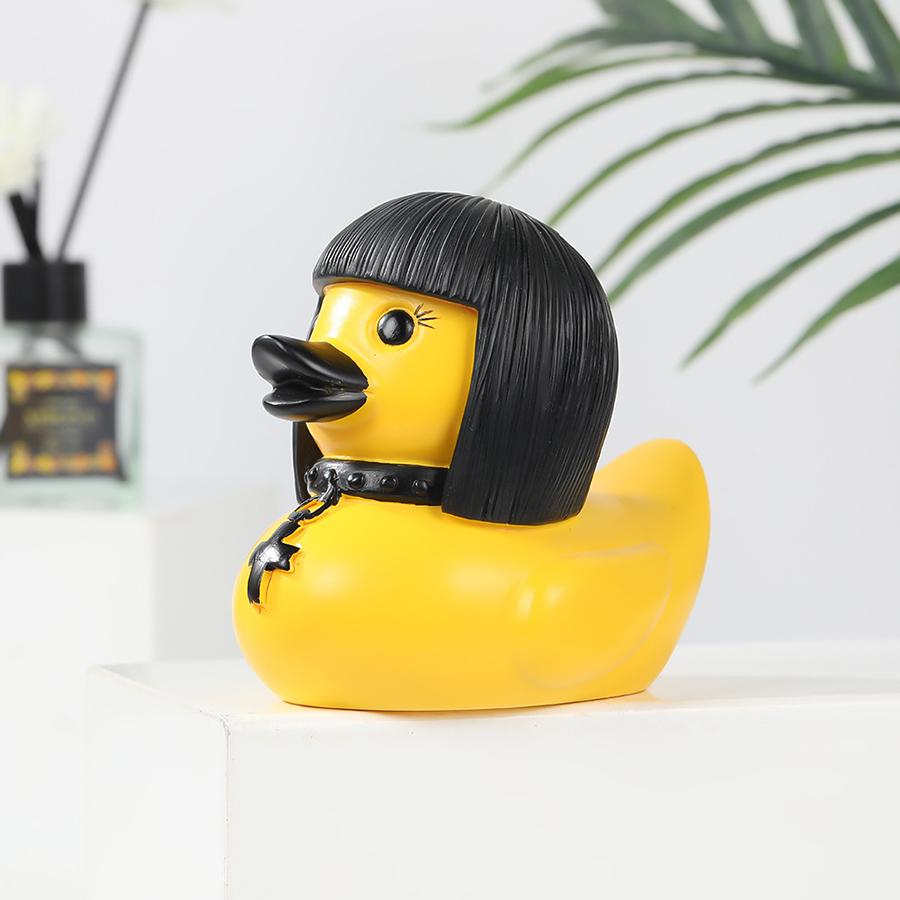 Dark Gothic Duck Sculpture - Satanic Resin Art Statue for Punk Home Decor, Witch Altar & Halloween Decoration
