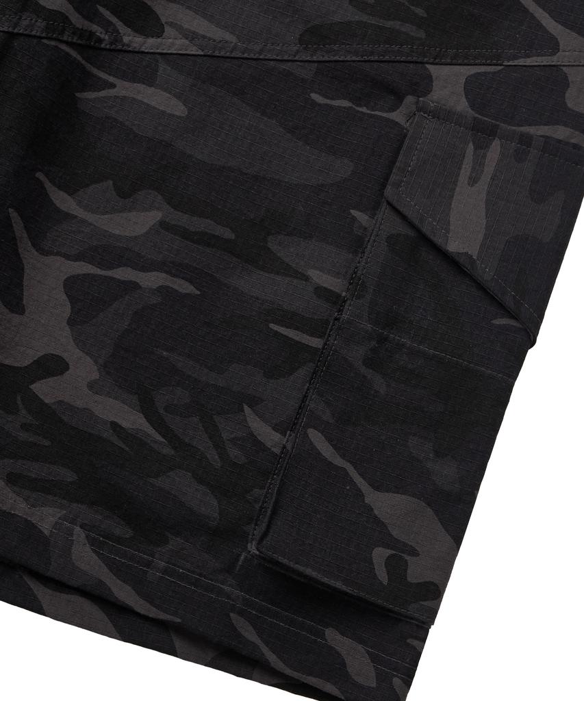 Masateu Rivet Cargo Bermuda Pants _ Dark Camo