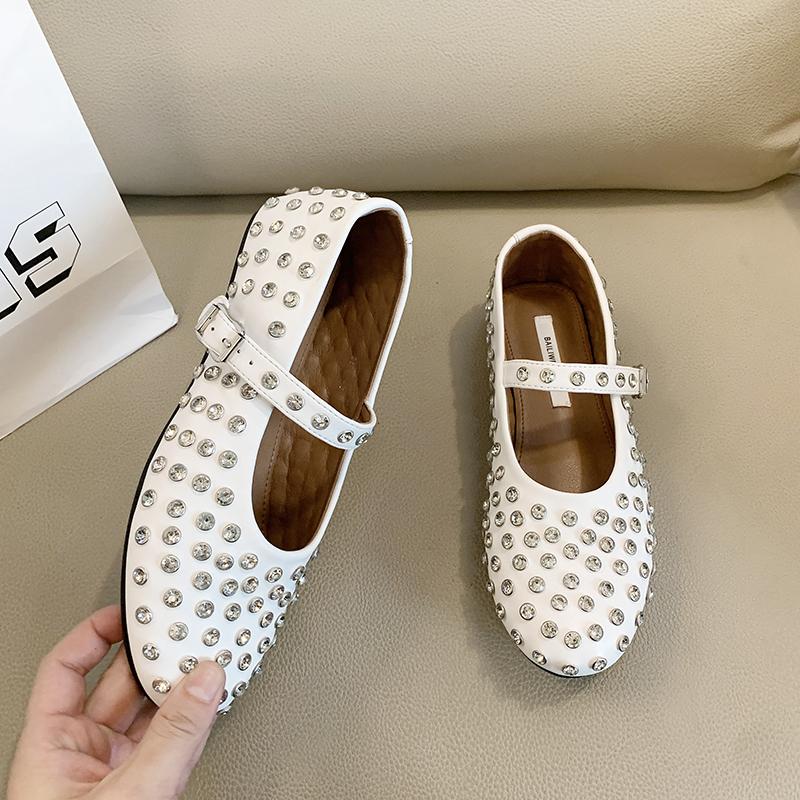 Fashion Autumn New Flat Shoes Women's Fashion Round Head Shallow Mouth Rhinestones Rivet Soft Soles Non-slip Low Top Shoes