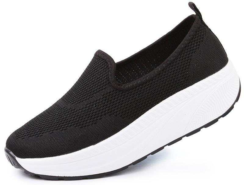 Hollow rocking shoes women's ****** and summer new s**t-soled walking shoes one pedal thick-soled old ******* cloth shoes women's shoes