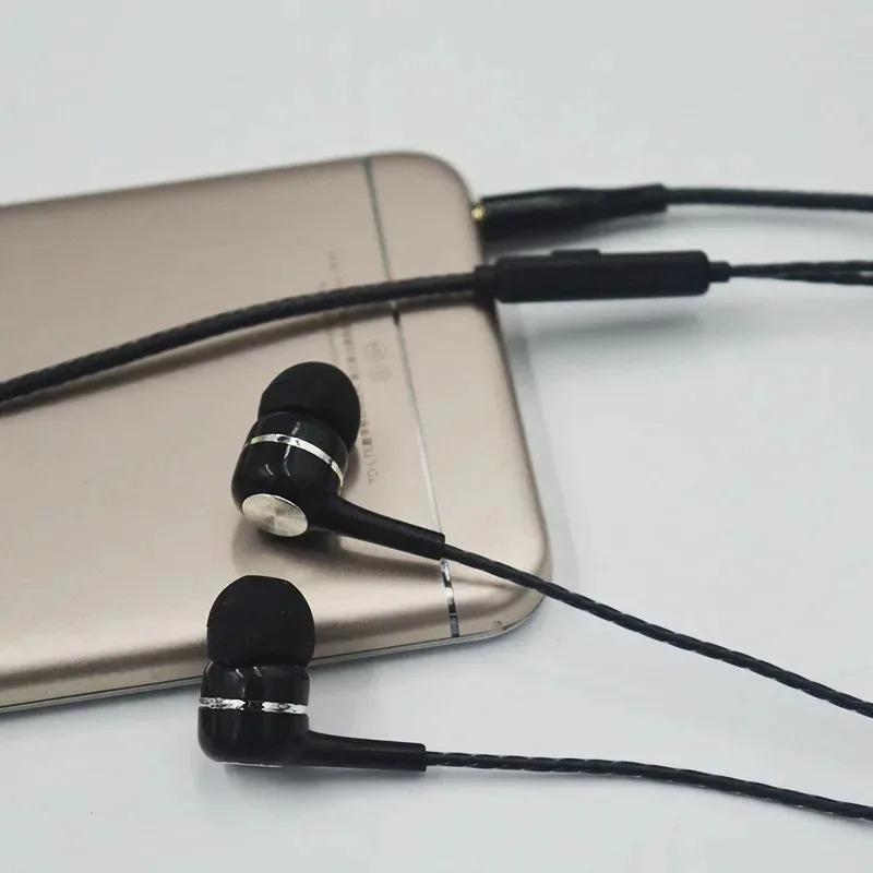 1/2/3/4Pcs Universal 3.5mm Wired Headphones Sport Earbuds with Bass Phone Earphones Stereo Headset with Mic Volume Control