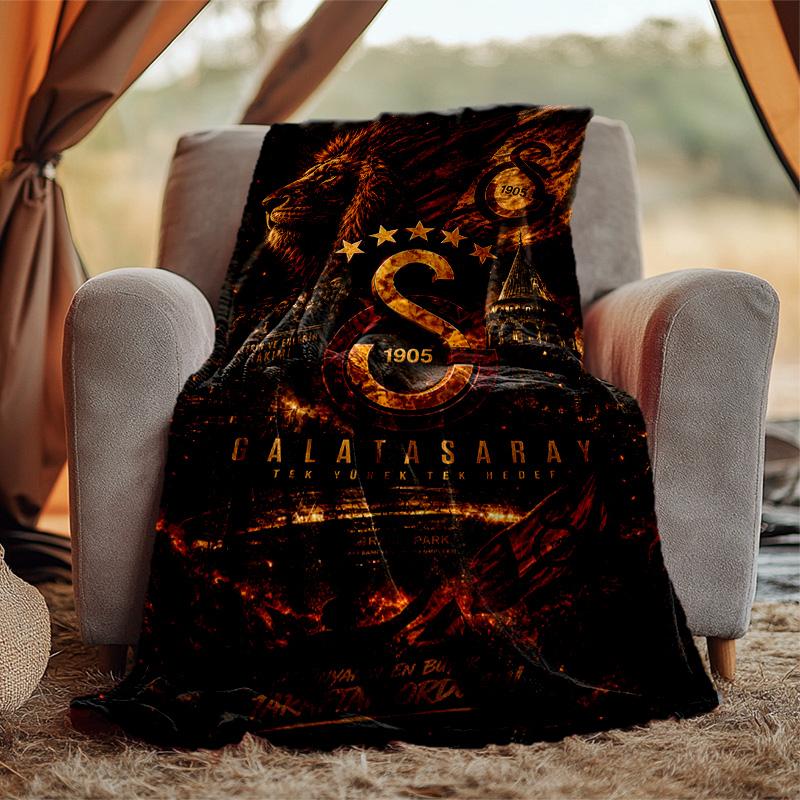 Galatasaray Flannel Blanket Soft Warm All-Season Throw, Design for Camping, Car Travel, Hiking Sofa, Bed, Office Perfect Gift for Parties