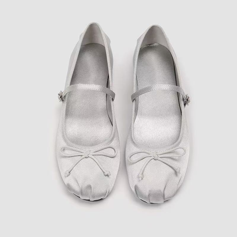 Sheepskin Bow Ballet Shoes Gentle One-Pedal Flats Silver Mary Jane Shoes