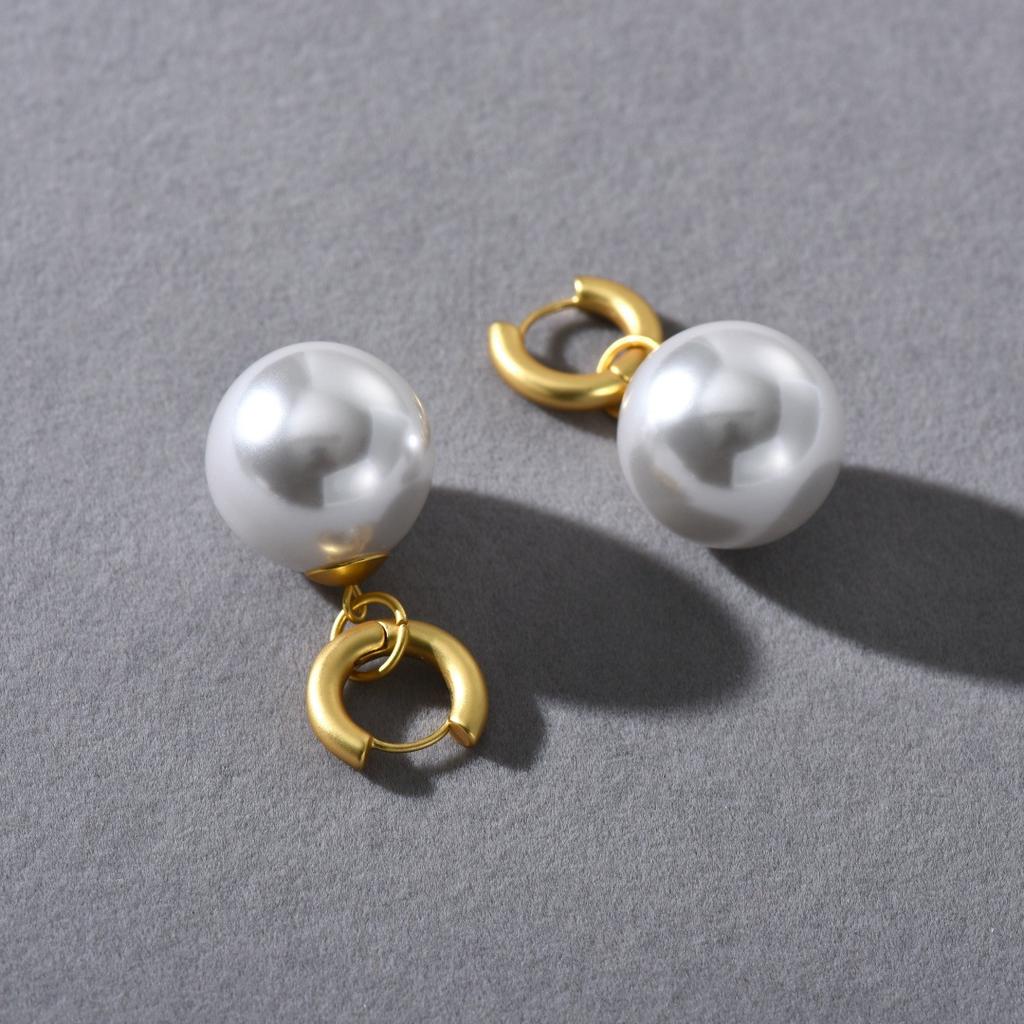 Classic Large Pearl Earrings For Women, Simple And Exaggerated Personality Fashion Ear Buckle Copper-Plated 18K Real Gold Earrings For Women