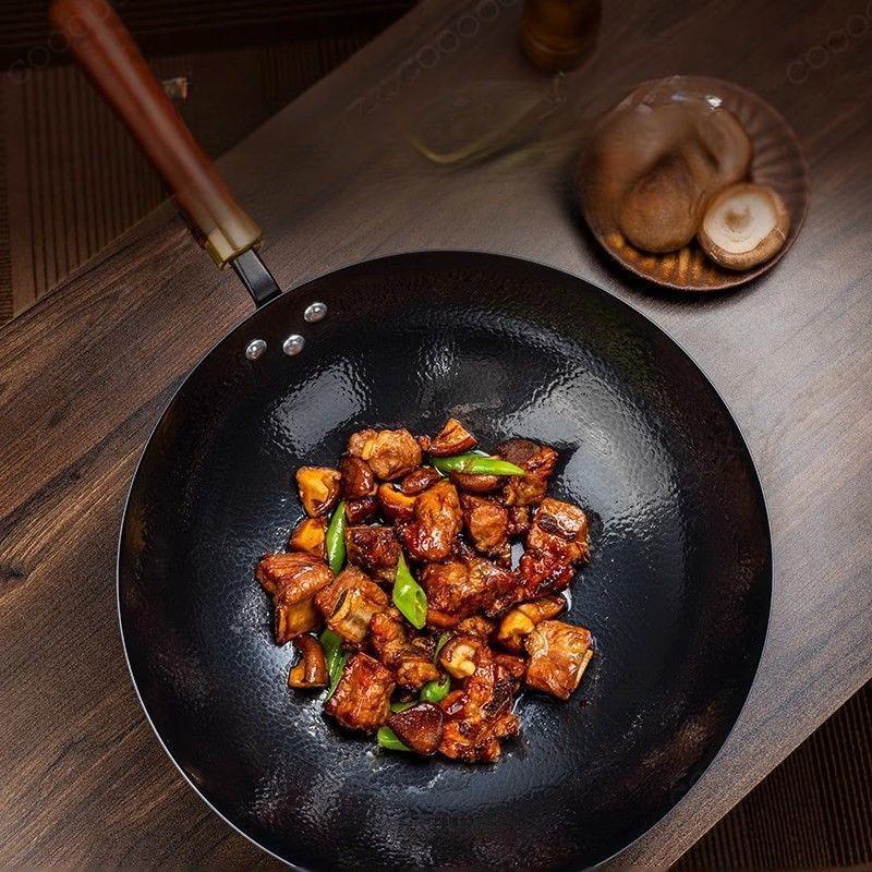 Poêle en Fer Forgé à la Main avec Motif Martelé pour Ménage Sauter Poêle Antiadhésive Poêle Plate Non Revêtue Électromagnétique Gaz Universel Poêle Plate