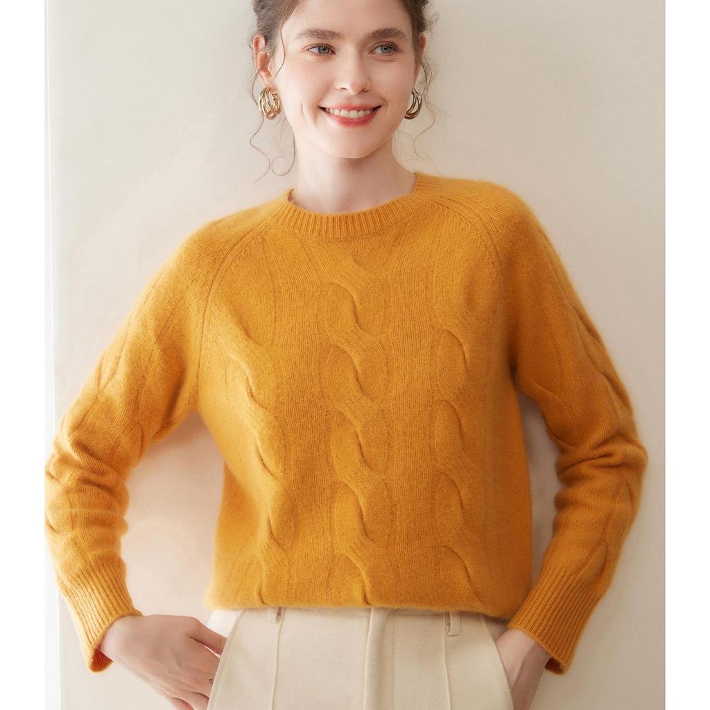 Solid Color Cashmere Knit Slimming Pullover Sweater – Soft, Skin-Friendly & Fashionable for Autumn/Winter.