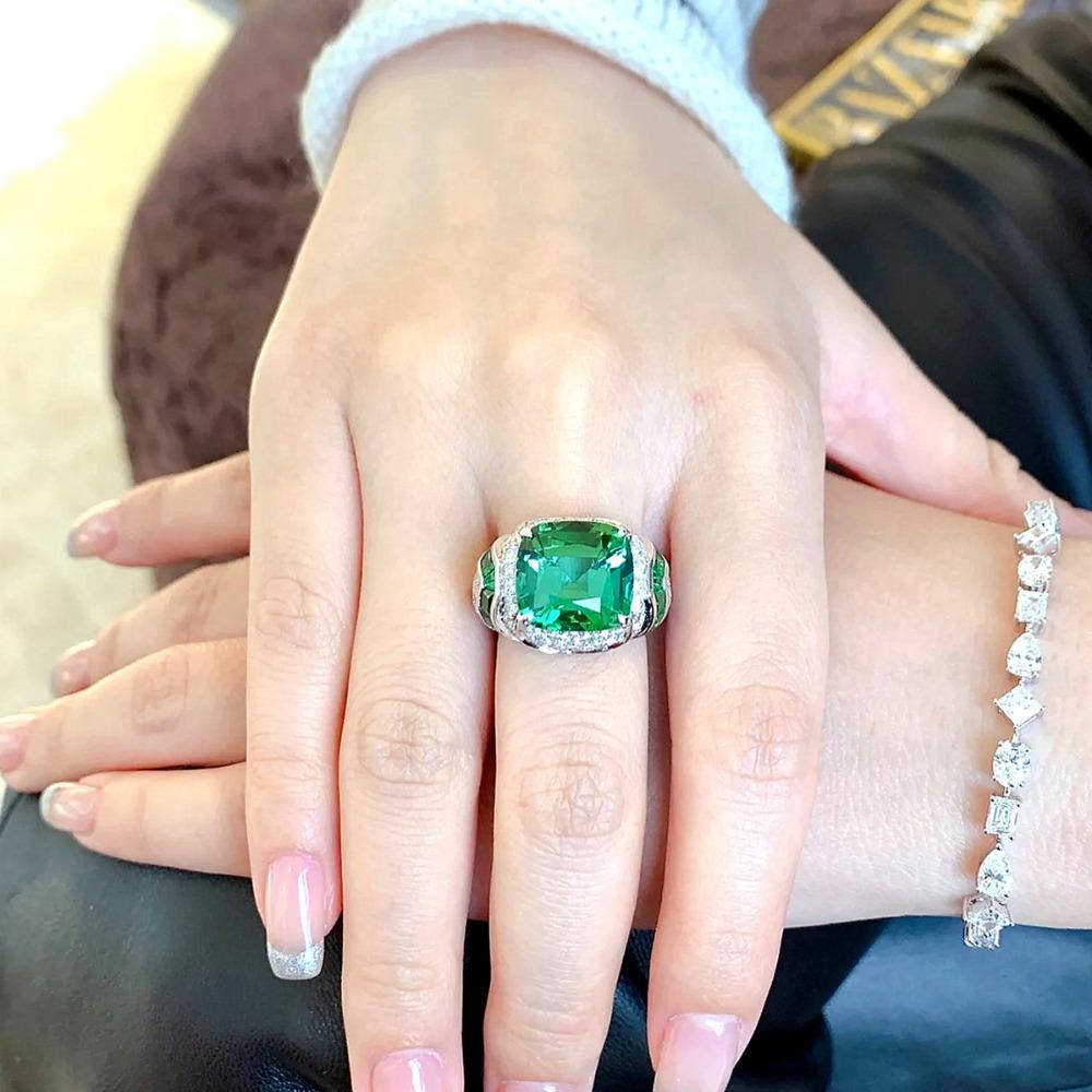Vintage Green Tourmaline Cocktail Ring with High Carbon Diamond Simulation Emerald Royal Blue Gemstone for Women