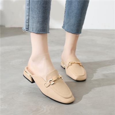 Neuer Stil Elegante Damen Designer Runde Zehenpartie Mode Metall Damen Slipper Süße Schwarze Damen Pantoletten Strand Outdoor Schuhe Zapatos Mujer