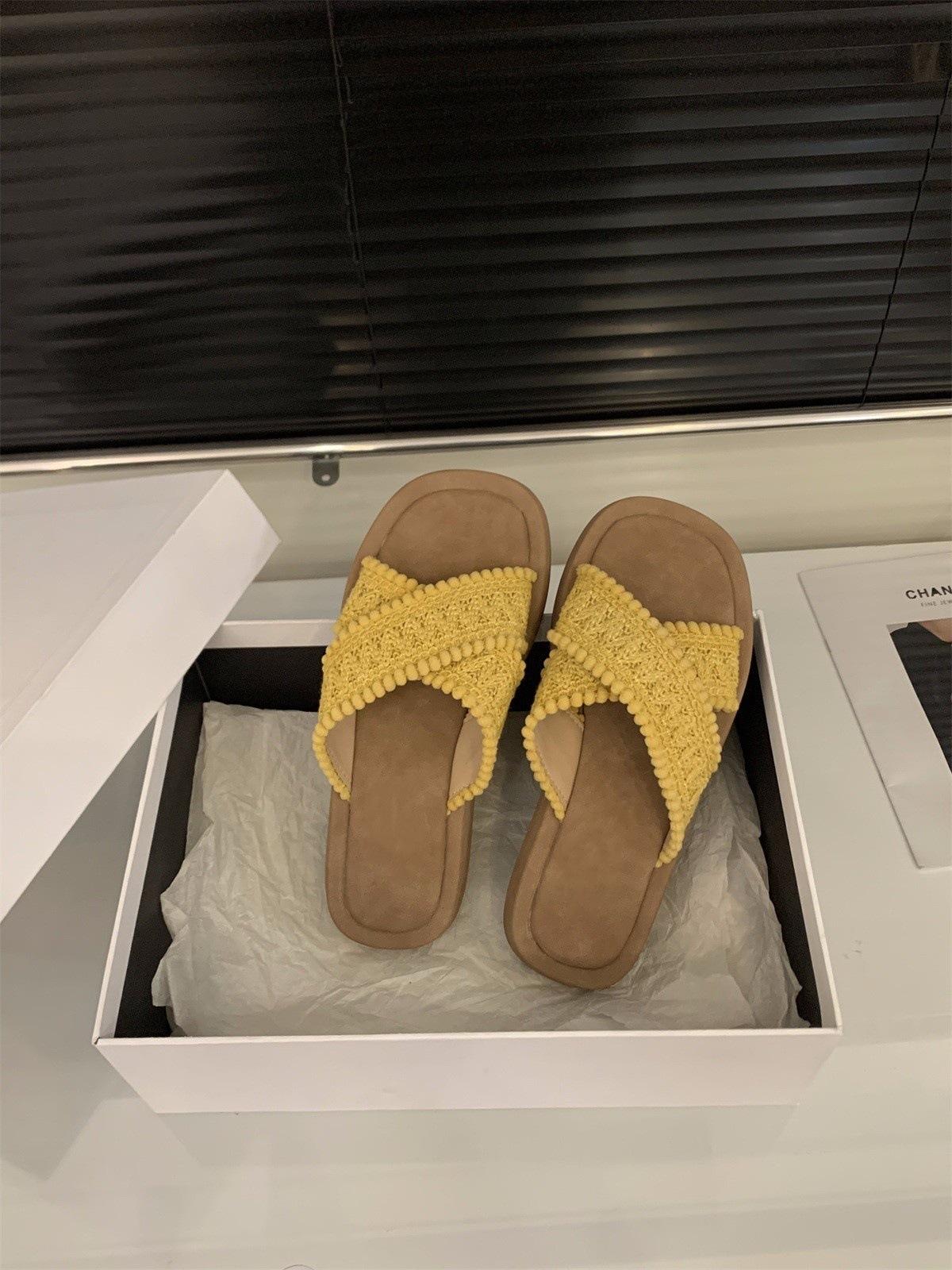 

Thick-soled woven cross-strapped cool slippers fairy shoes outer wear 2025 summer with skirt vacation wind beach sandals 35