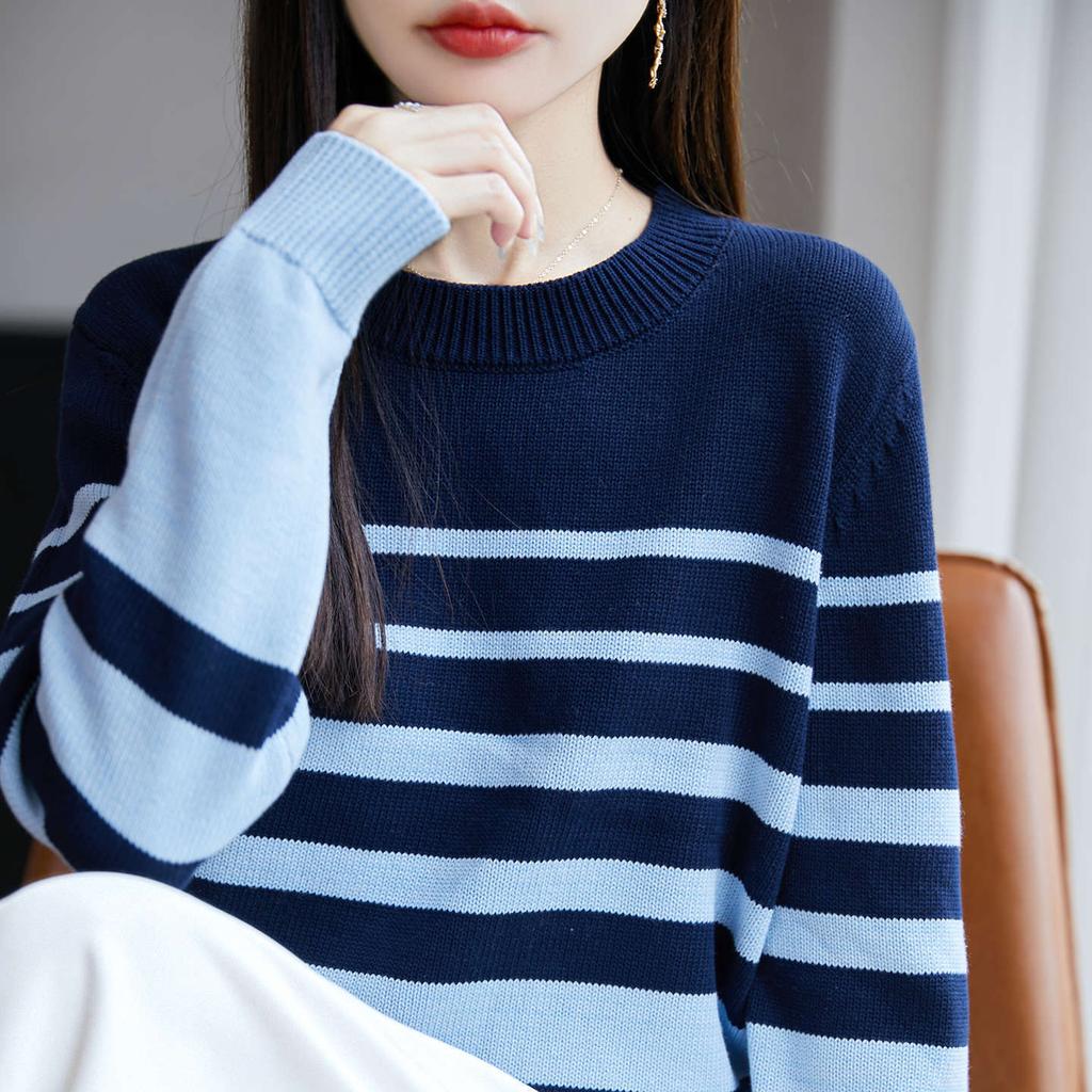 A Color-blocking Striped Knitted Sweater Is A Thick, Warm, Loose Base Layer Sweater for Women In Autumn and Winter, A Versatile Top