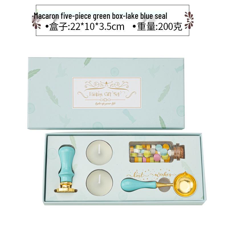 

Creative Retro Wax Sealing Stamp Set - Includes Stamp, Wax Granules, and Fire Paint for Envelopes & Gifts.