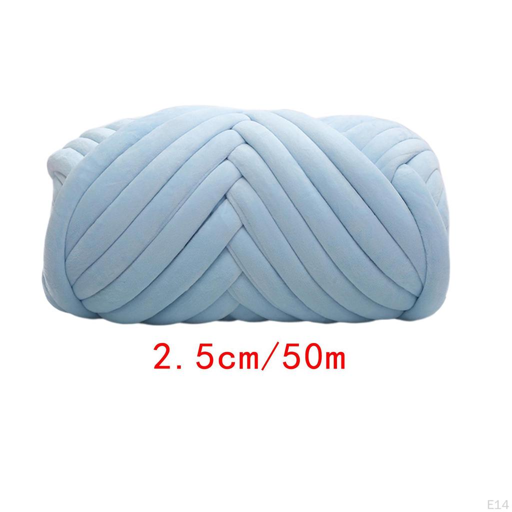 0.5kg Chunky Yarn for Arm Knitting And DIY Rug Blankets Pillows
