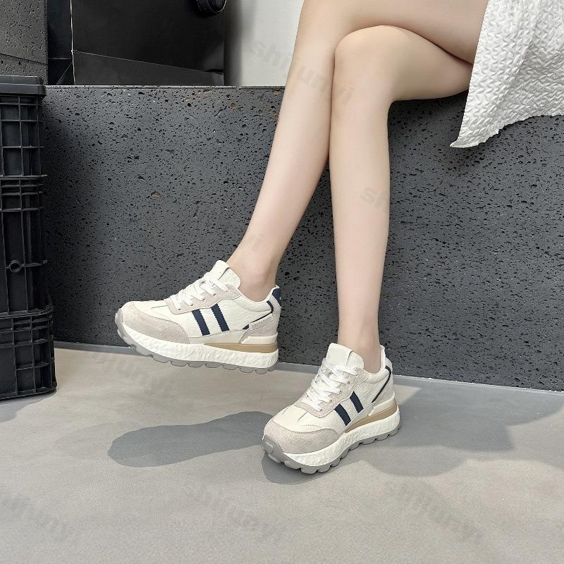 Women's Casual Sports Shoes 2026 Autumn Comfortable Anti Slip Outdoor Fashion Retro Platform Vulcanized Shoes Zapatos Mujer