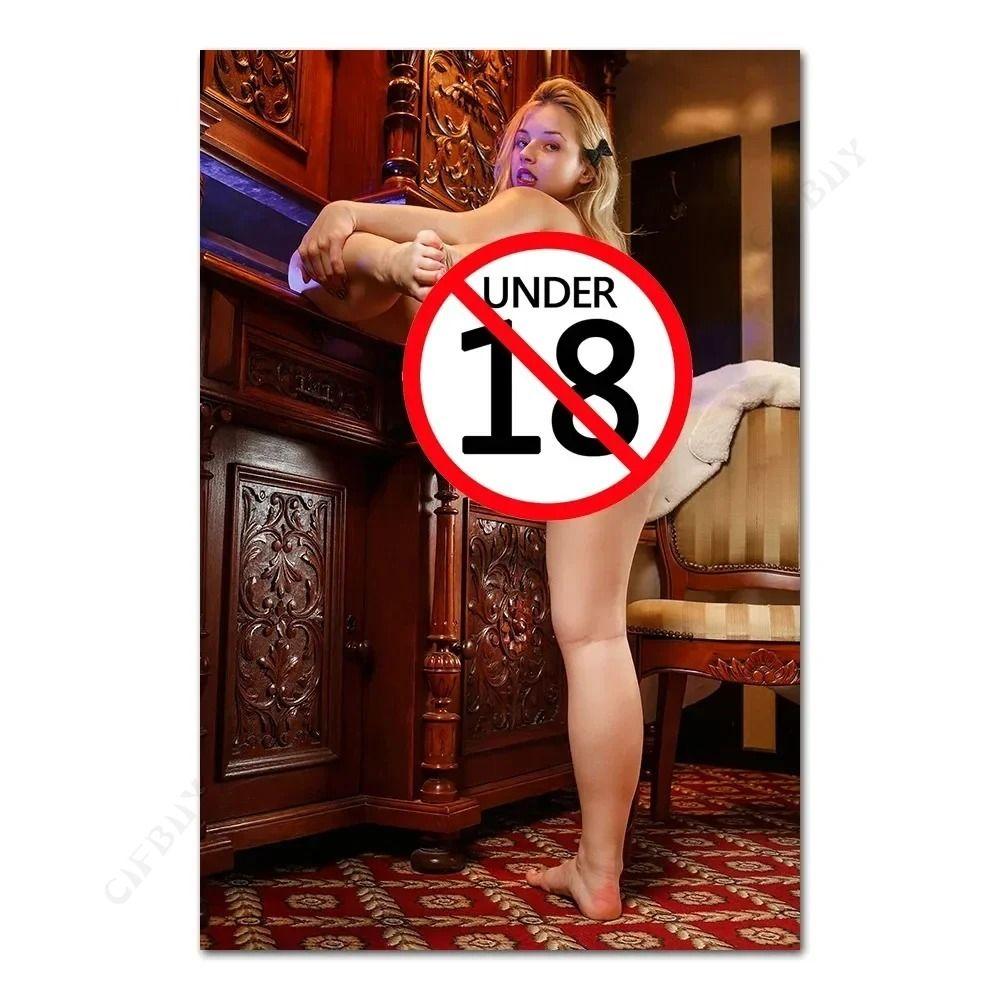 Cartello Metallico da Parete Pin-up Girl Vintage Decorazione Retrò 20x30cm