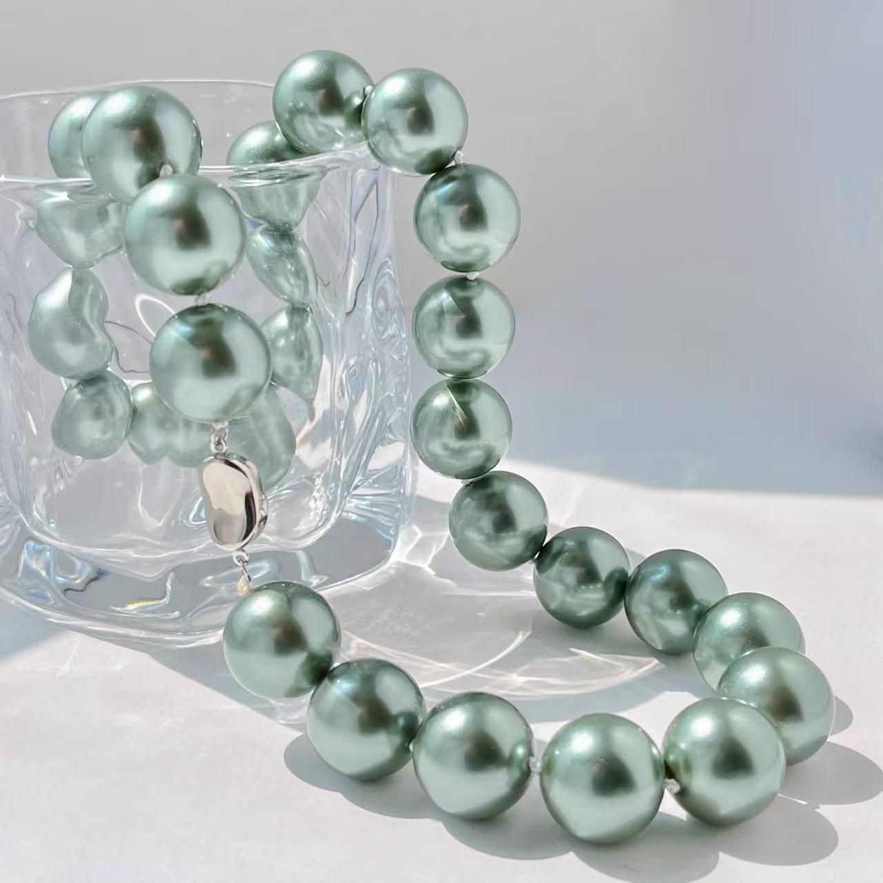 16Mm Vintage Haute Couture Large Grain Turquoise Faux Crystal Pearl Necklace Collarbone Sweater Chain