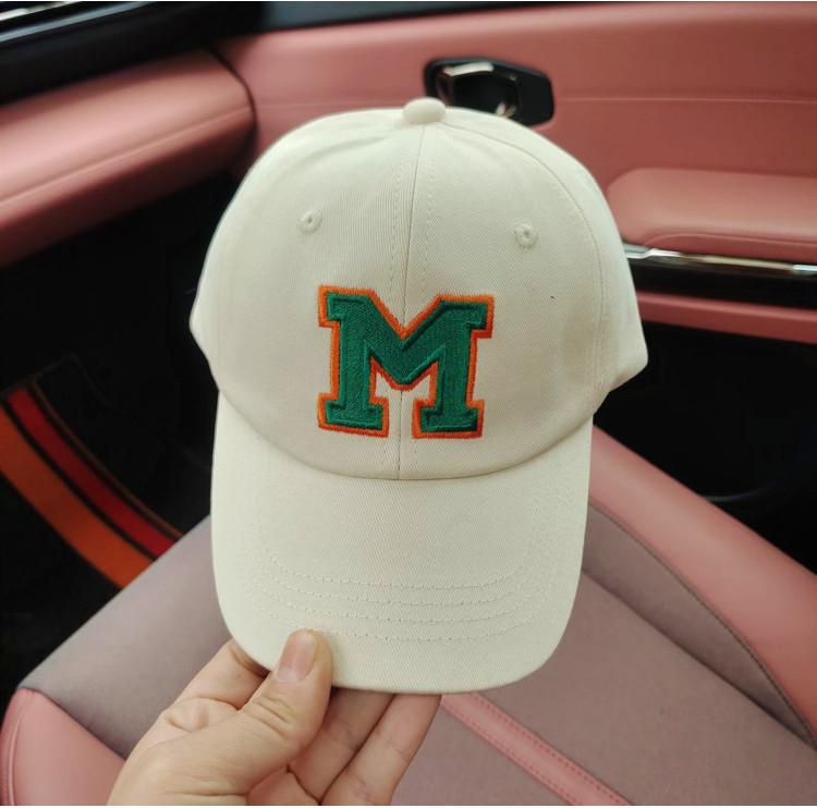 Модная детская бейсболка с вышитыми буквами, сезон весна-осень, кепка с козырьком-уточкой бежевый