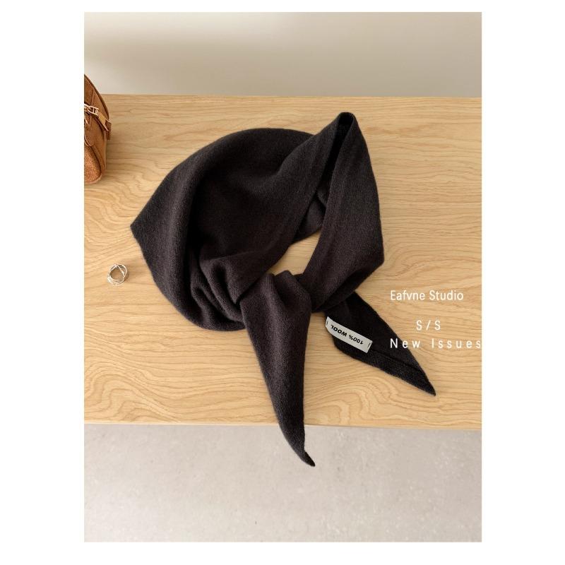 All wool Knitted Triangle Scarf Autumn and Winter Solid Color Versatile Shawl Vest Warm Shoulder Pads