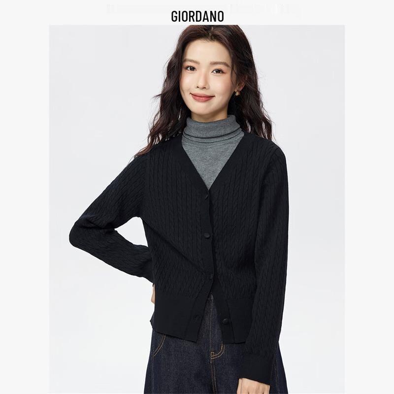 Giordano Miu Collection Women's Cable Knit V-Neck Cardigan