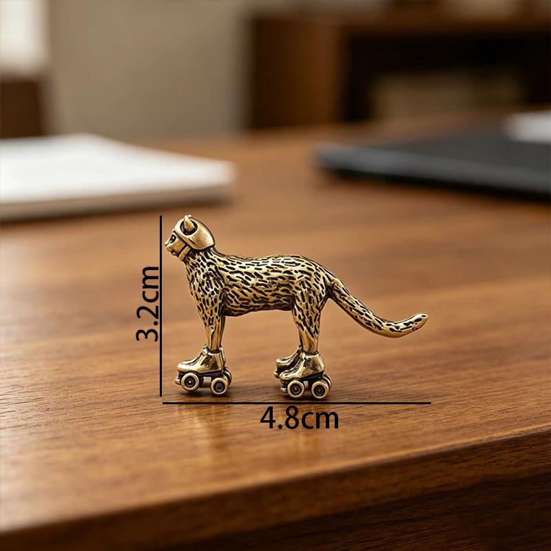 1Pcs Antique Brass Cat Figurine Mini Metal Cat Statue Retro Animal Ornament Home Office Desk Decor Collectible Gift
