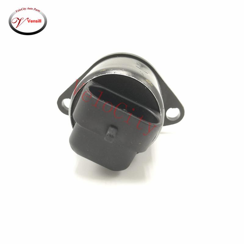 IAC Idle Air Control Valve Part No# 19208X A96158 230016079217 9463327580 B33/00 Fits For Citroen C5 Asara Peugeot 206 307 406